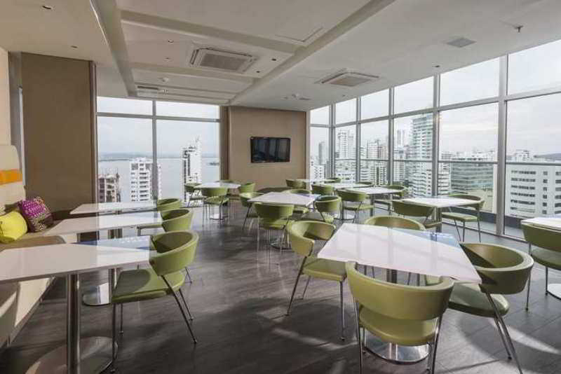 Hotel Hampton By Hilton Cali Extérieur photo